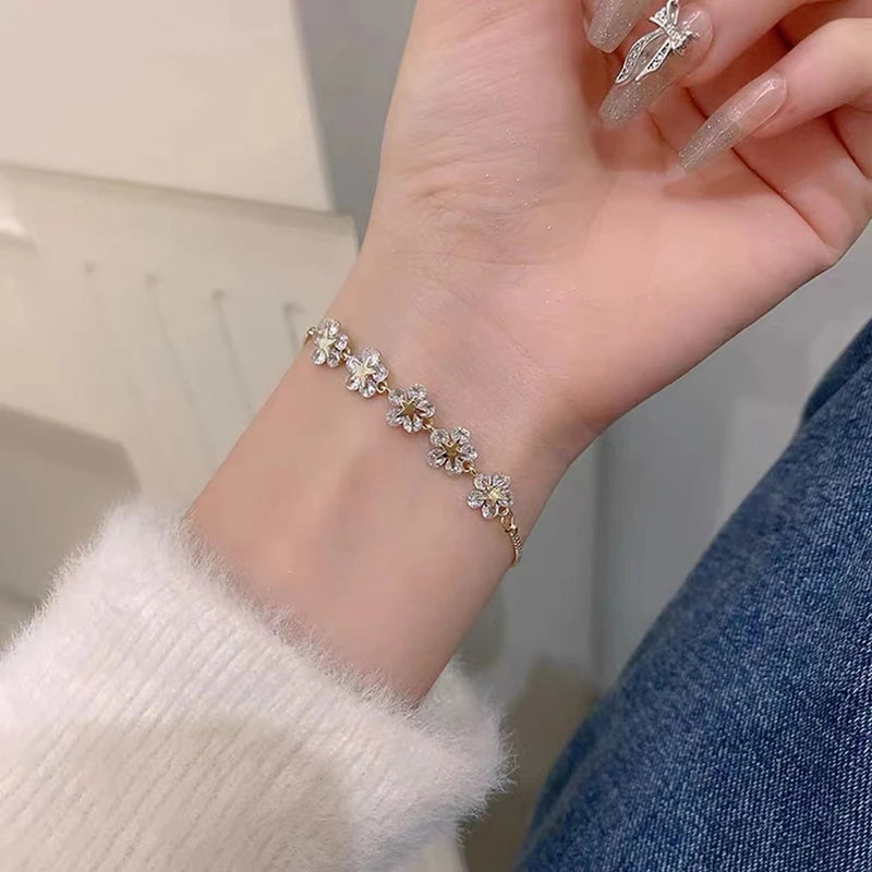 Luny Bracelet
